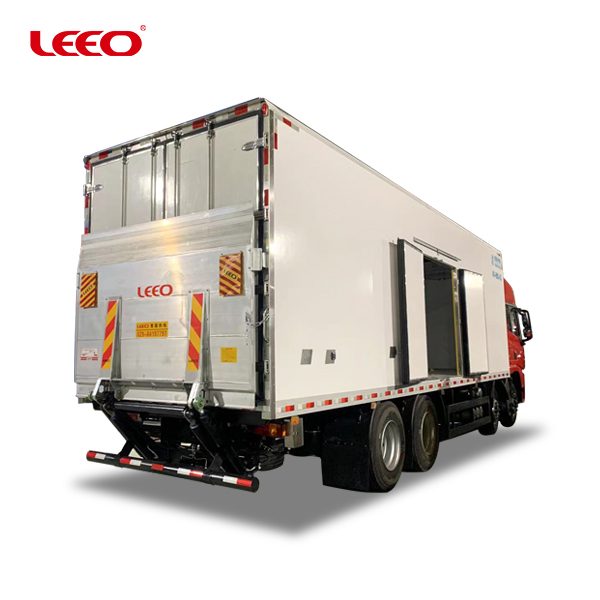 Tail lift.jpg